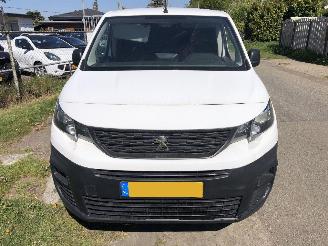 Peugeot Partner Partner 1.5 BlueHDI Premium picture 2