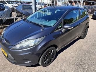 krockskadad bil auto Ford Fiesta 1.25 limited 2010/4