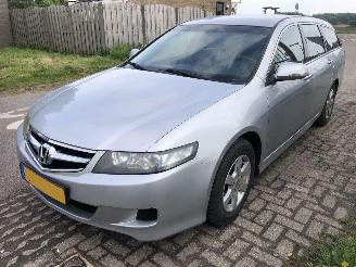škoda osobní automobily Honda Accord Accord Tourer  2.0 i comfort 2007/1