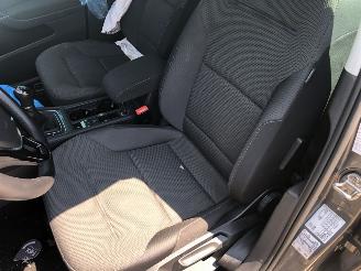 Volkswagen Golf Golf 1.0 TSI Comfortline picture 17