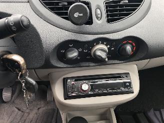  Renault Twingo Twingo 1.2 Authentique 2008/6