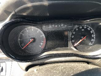 Opel Karl KARL 1.0 Rocks Online Edition picture 13