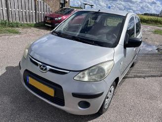 uszkodzony samochody osobowe Hyundai I-10  2008/9