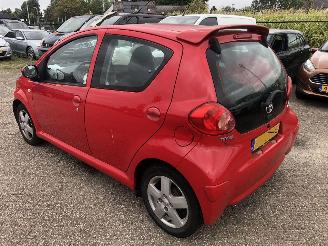 Toyota Aygo Aygo 1.0-12V + picture 6