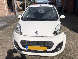 Peugeot 107 107 1.0 Active picture 4