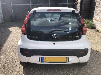 Peugeot 107 107 1.0 Active picture 3