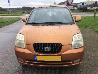 krockskadad bil auto Kia Picanto Picanto 1.0 EX 2004/9