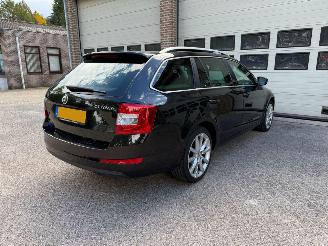 Skoda Octavia 1.4 TSI Automaat Pano Keyless NAP picture 3