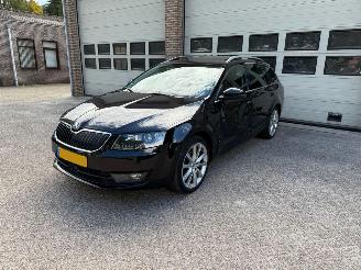 Skoda Octavia 1.4 TSI Automaat Pano Keyless NAP picture 2