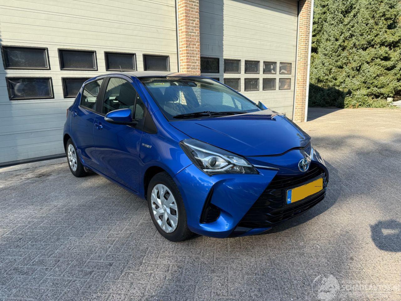 Toyota Yaris 1.5 Hybrid Dynamic Navi Clima 39209 Km !