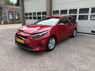 krockskadad bil auto Kia Ceed 1.0 T-GDi DynamicLine Navi Clima 54271 Km NAP ! 2022/2