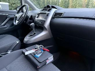 Toyota Verso 1.8 VVT-i Automaat Pano NAP ! picture 5