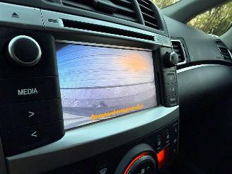 Toyota Verso 1.8 VVT-i Automaat Pano NAP ! picture 16