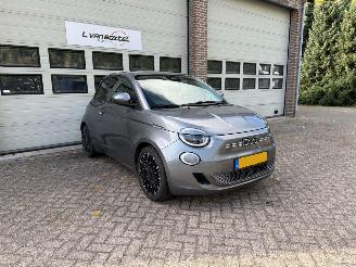 škoda osobní automobily Fiat 500 Icon 42 kWh Navi Cruise Clima NAP ! 2020/12