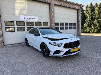 Voiture accidenté Mercedes A-klasse 180 AMG Automaat Pano A35-Look Cruise Navi Clima 2019/10