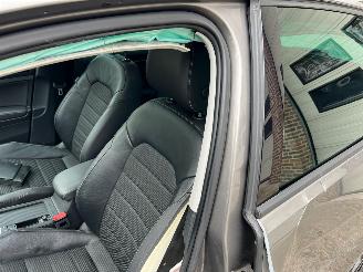 Volkswagen Golf 1.4 TSI ACT Pano Clima Navi 91410 Km ! picture 23