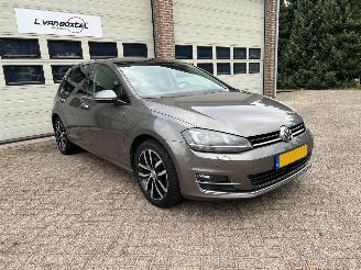 krockskadad bil auto Volkswagen Golf 1.4 TSI ACT Pano Clima Navi 91410 Km ! 2013/10