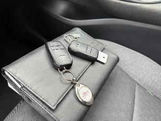 Toyota Yaris 1.5 VVT-i Style Head-Up Navi Clima Cruise 34611 Km ! picture 13