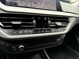 BMW 1-serie 118i Automaat Virtual Clima Navi 52850 Km NAP ! picture 9
