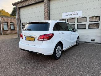 Mercedes B-klasse 220d Ambition Automaat Navi 120216 Km NAP ! picture 3