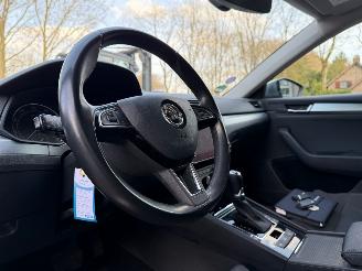 Skoda Superb 1.5 TSI ACT Automaat Navi Clima Cruise picture 7