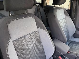 Volkswagen Taigo 1.0 TSI R-Line Automaat Pano 42595 Km NAP 1e Eig ! picture 8