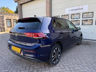 Volkswagen Golf 1.5  eTSI United Automaat Pano Navi Clima picture 4