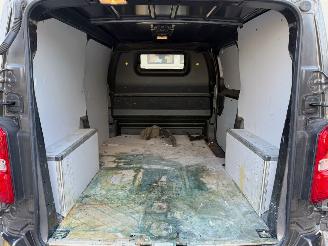 Peugeot Expert 2.0 BlueHDI 120 Standard Asphalt Automaat 87449 Km NAP ! picture 21