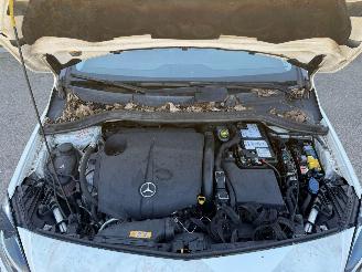 Mercedes B-klasse 220 d Ambition Automaat NAP ! picture 8