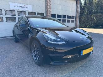 Auto incidentate Tesla Model 3 Long Range AWD 75 kWh Pano Leder NAP 2019/11