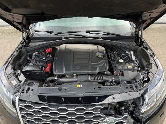 Land Rover Range Rover Velar 2.0 l4 Turbo AWD R-Dynamic Automaat Pano picture 15