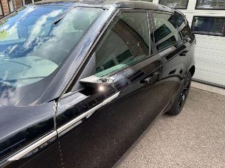 Land Rover Range Rover Velar 2.0 l4 Turbo AWD R-Dynamic Automaat Pano picture 21