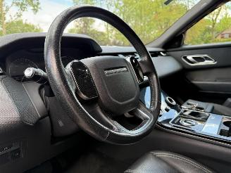 Land Rover Range Rover Velar 2.0 l4 Turbo AWD R-Dynamic Automaat Pano picture 5