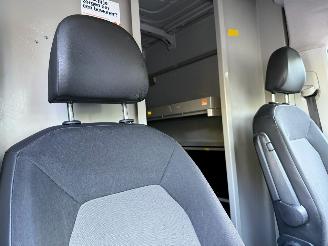 Volkswagen Crafter 35 2.0 TDI L4H3 Automaat AC Camera 131504 Km NAP ! picture 6