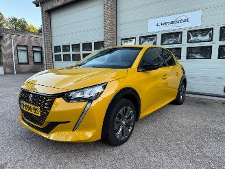  Peugeot e-208 EV Allure Pack 50 kWh Navi Clima NAP ! 2022/7