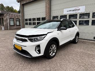 uszkodzony samochody osobowe Kia Stonic 1.0 T-GDi MHEV DynamicLine Navi Clima 51460 Km NAP ! 2022/2