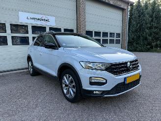 skadebil auto Volkswagen T-Roc 1.5 TSI Style Automaat Navi Clima 50299 Km NAP ! 2018/5