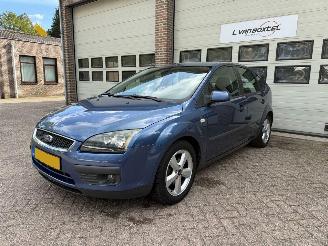 škoda osobní automobily Ford Focus 1.6-16V Futura Automaat Airco NAP ! 2006/7