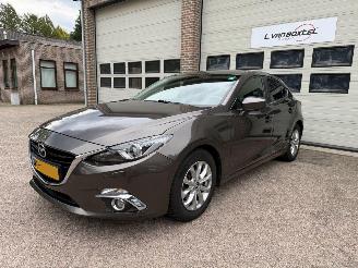 krockskadad bil auto Mazda 3 2.0 TS+ Navi Clima Cruise 2015/5
