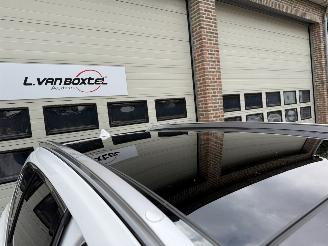 Hyundai Santa Fe 1.6 T-GDI HEV Premium Plus Sky Automaat Pano NAP ! picture 10