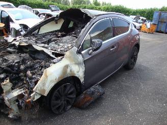Sloopauto Citroën DS4  2017/1