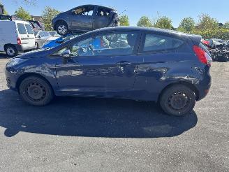 Ford Fiesta  picture 2