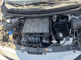 Hyundai I-10  picture 9