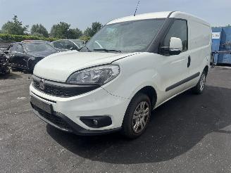 Vrakbiler auto Fiat Doblo  2017/1