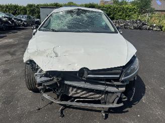 Volkswagen Golf  picture 8