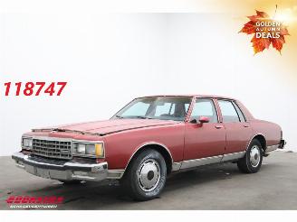 Unfallwagen Chevrolet Caprice 5.7 V8 350ci Aut. Airco Elek Ramen BJ 1983. 1983/1