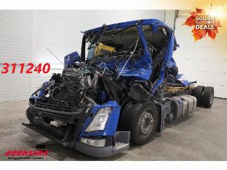Volvo FM 420 Full Air Autotransport Chassis picture 1