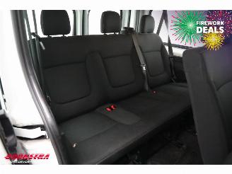 Renault Trafic Passenger 1.6 dCi Expression 9-Pers. Airco picture 11