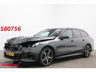 krockskadad bil auto BMW i5 eDrive40 84 kWh M-Sport HUD Memory 360° AHK 18.410 km! 2024/6
