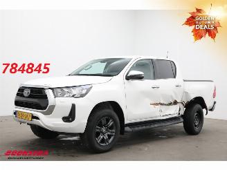 krockskadad bil bedrijf Toyota Hilux 2.4 D-4D Aut. Double Cab Professional ACC Clima Camera 2.463 km! 2024/11